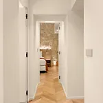 Cool Dreams Luxury