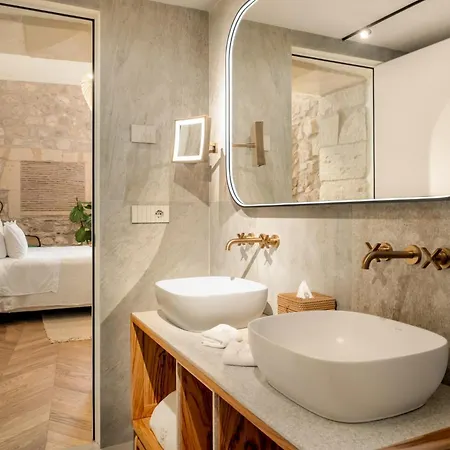 Cool Dreams Luxury