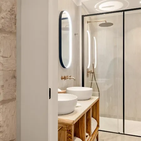 Cool Dreams Luxury