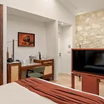 Cool Dreams Luxury Hotel Syracuse