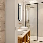 Cool Dreams Luxury