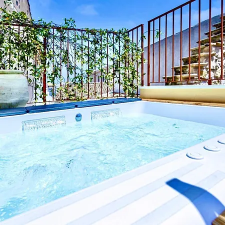 Cool Dreams Luxury Hotell