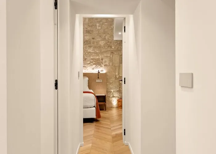 Cool Dreams Luxury