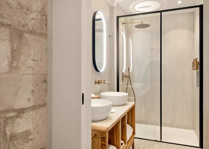Cool Dreams Luxury